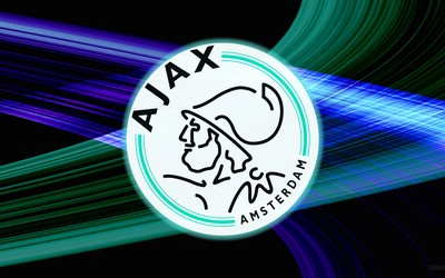 熊猫电竞动态-巴西CS战队引进女选手首发阵容引争议